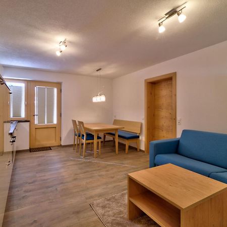 Haus Peter Falch Pettneu am Arlberg Exteriér fotografie